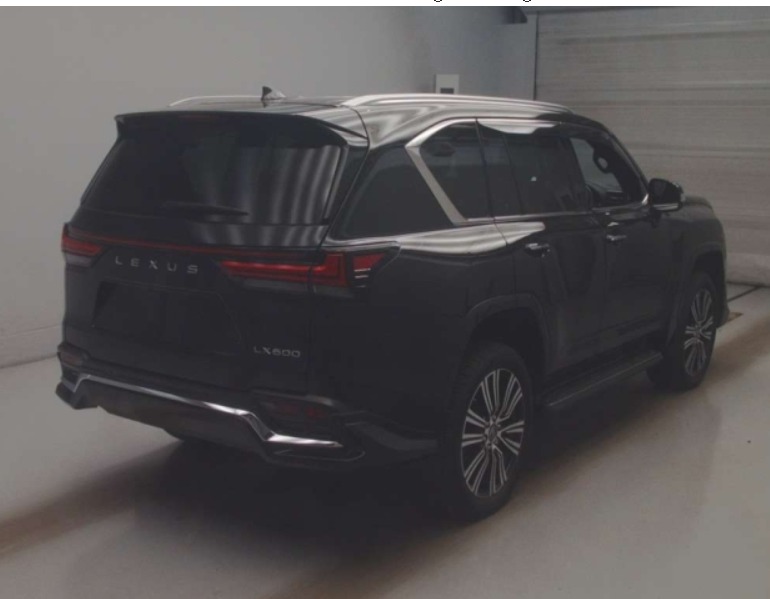 
								LEXUS LX 600 4WD full									