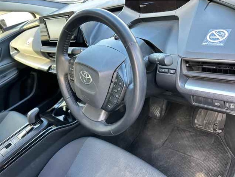 
								TOYOTA PRIUS X (2023) full									