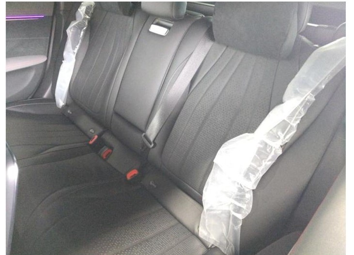 
								Mercedes-Benz EQS 450 Plus full									
